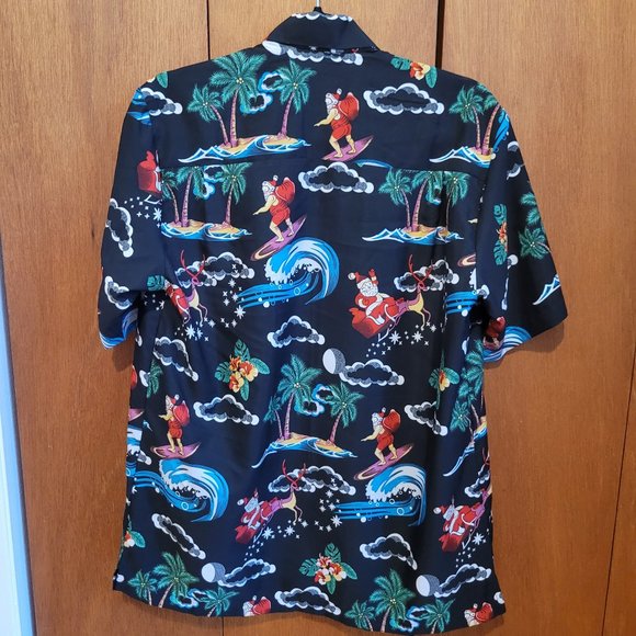 Christmas Hawaiian shirt - Picture 2 of 2